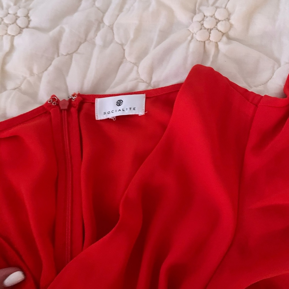 Socialite Red Ruffle Dress - Picture 3 of 4